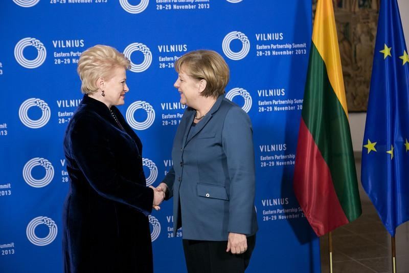 В Вильнюс продолжают съезжаться главы государств