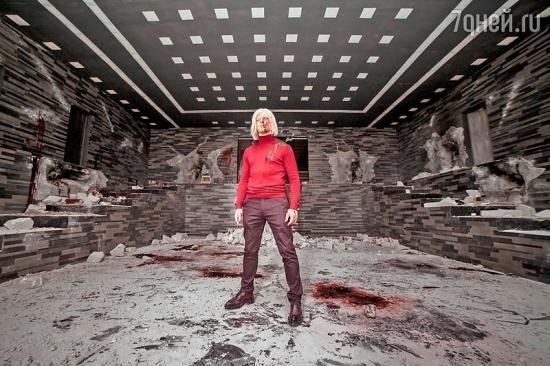 Данила Козловский стал злодеем-альбиносом