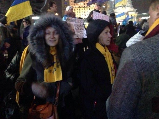 Жена Левочкина вышла на Майдан поддержать евроинтеграцию