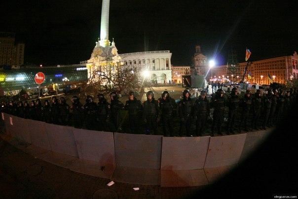 Кровавая зачистка "Беркутом" Евромайдана в Киеве