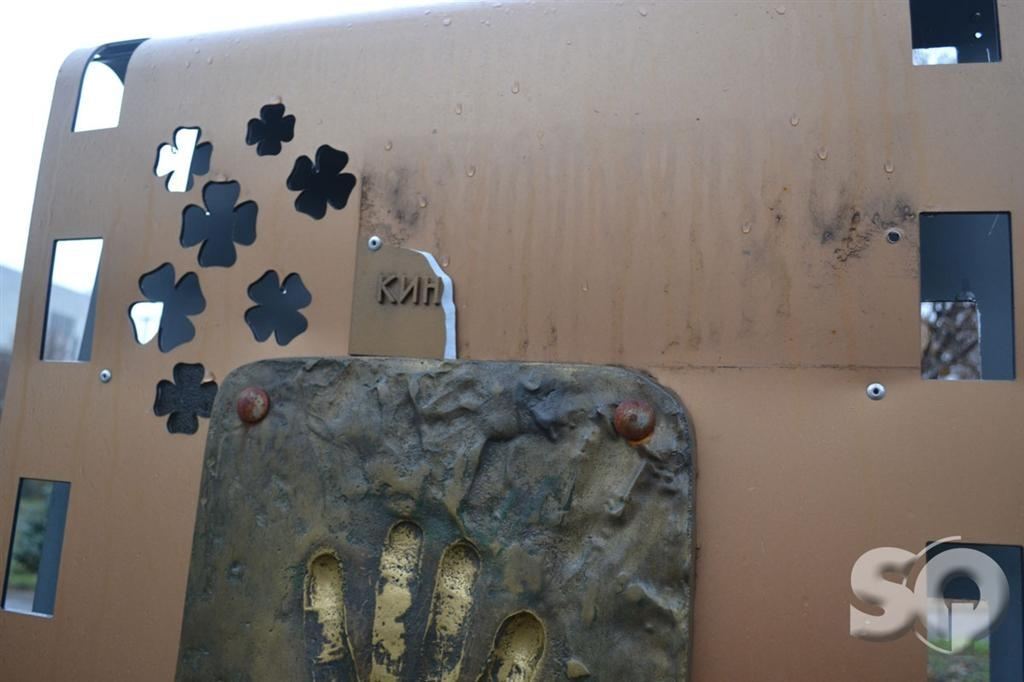  С Аллеи звезд в Харькове украли таблички Делона, Бельмондо и Ришара