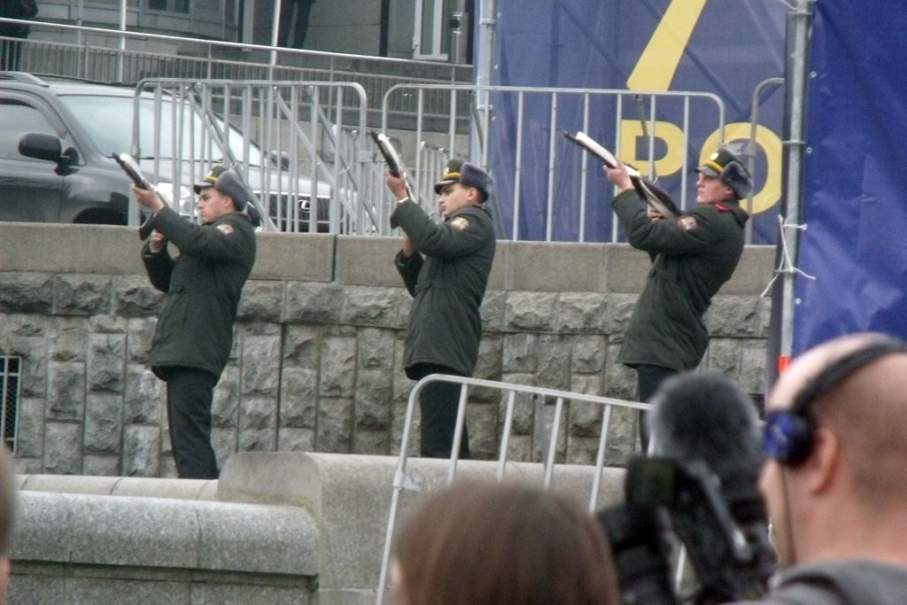 Хрещатиком проїхала військова техніка