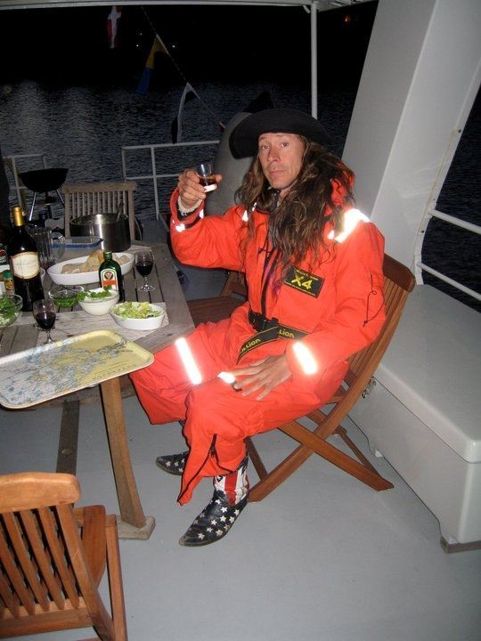 Солист E-Type о поколении 90-х, любви и жизни