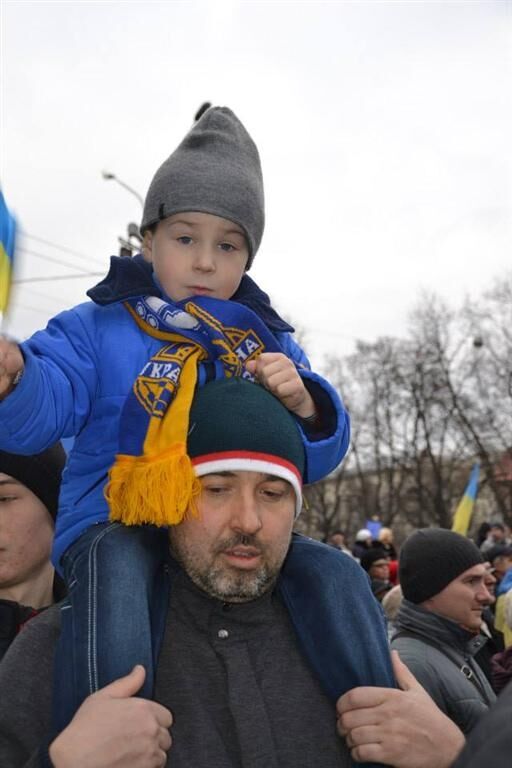 Львовский Евромайдан собрал более 50 тысяч человек - СМИ