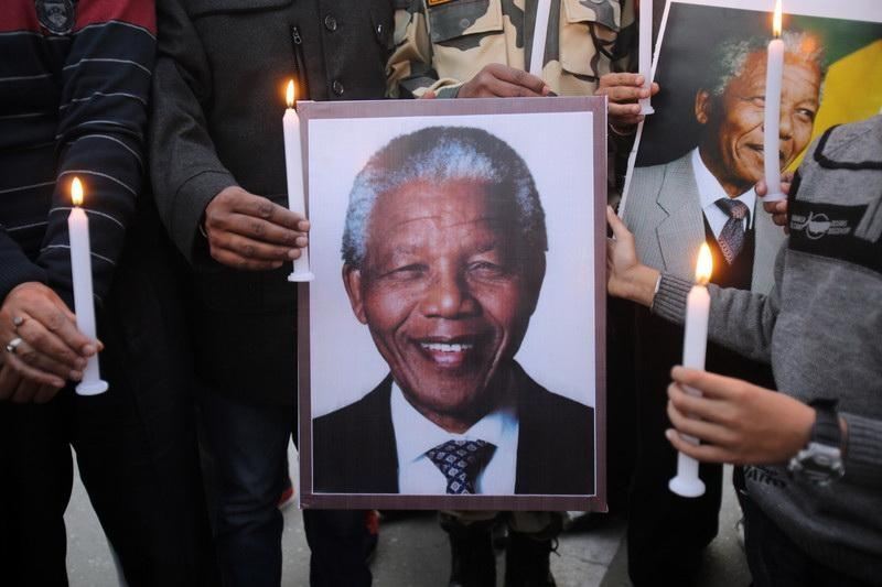 Попрощатися з Нельсоном Манделою приїхали 90 світових лідерів