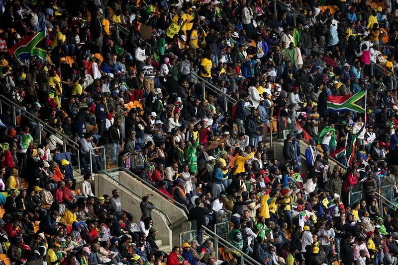 Проститься с Нельсоном Манделой приехали 90 мировых лидеров