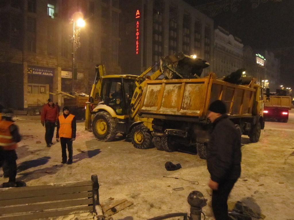 Штурм Евромайдана. Фотохроніка