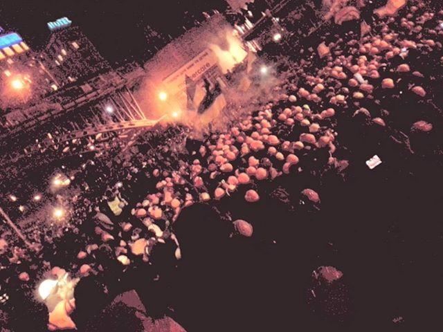 Штурм "Беркута" на Майдані Незалежності: фото та відео з місця подій