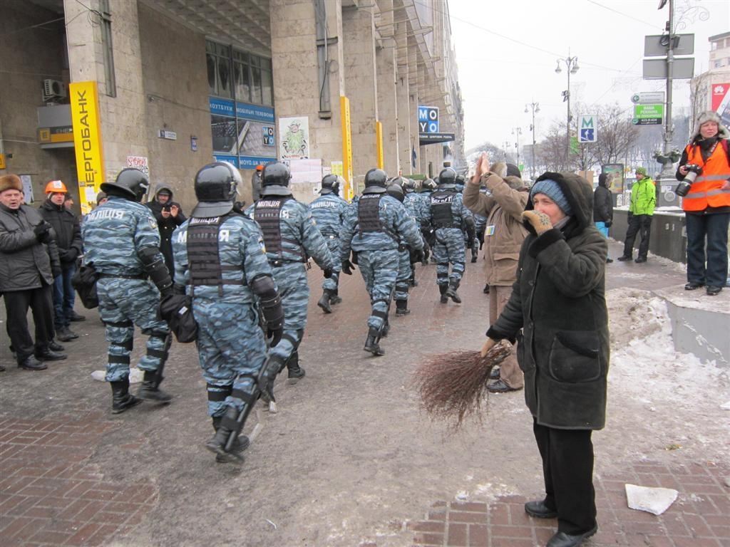 Штурм Евромайдана. Фотохроніка