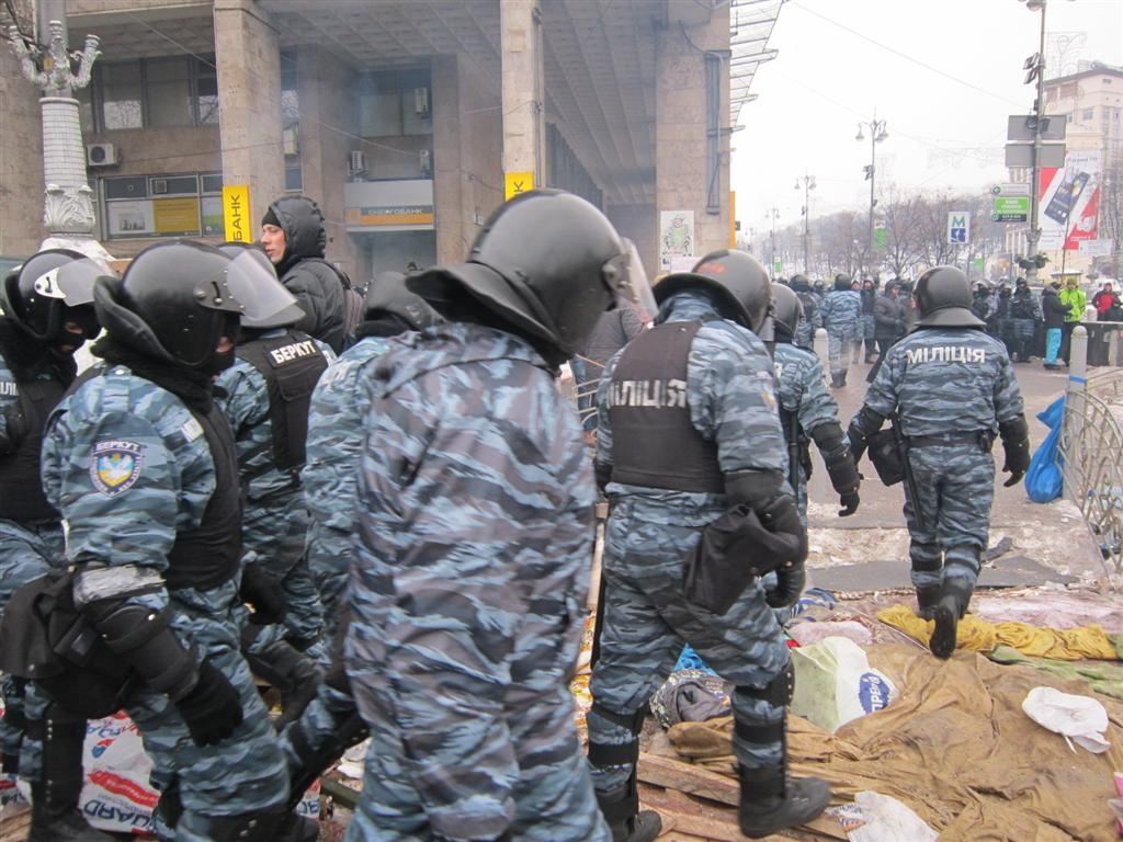 Штурм Евромайдана. Фотохроніка