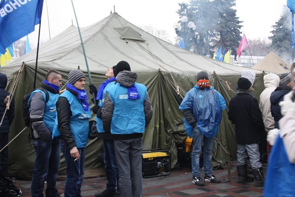 Антимайдан в Маріїнському парку