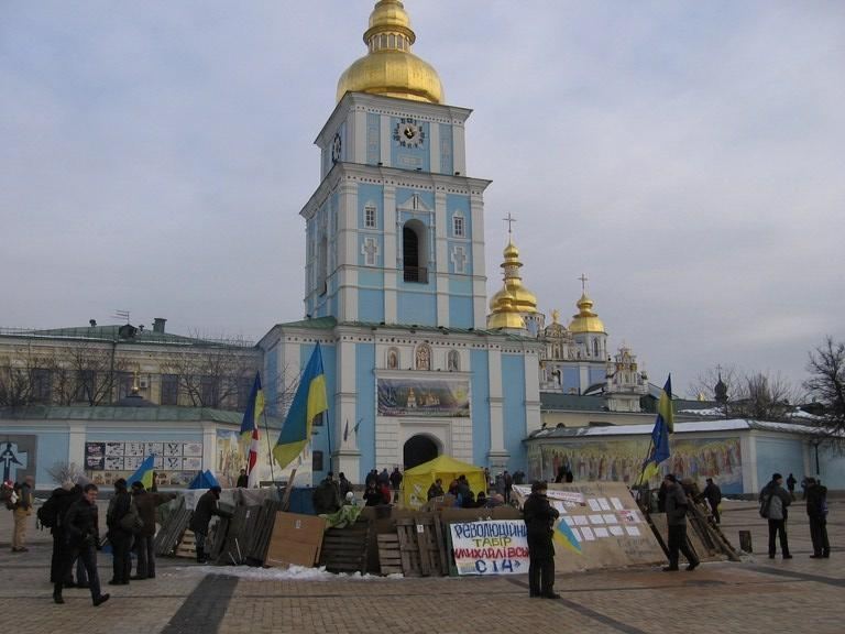 На Евромайдане зібралося близько 100 тисяч людей