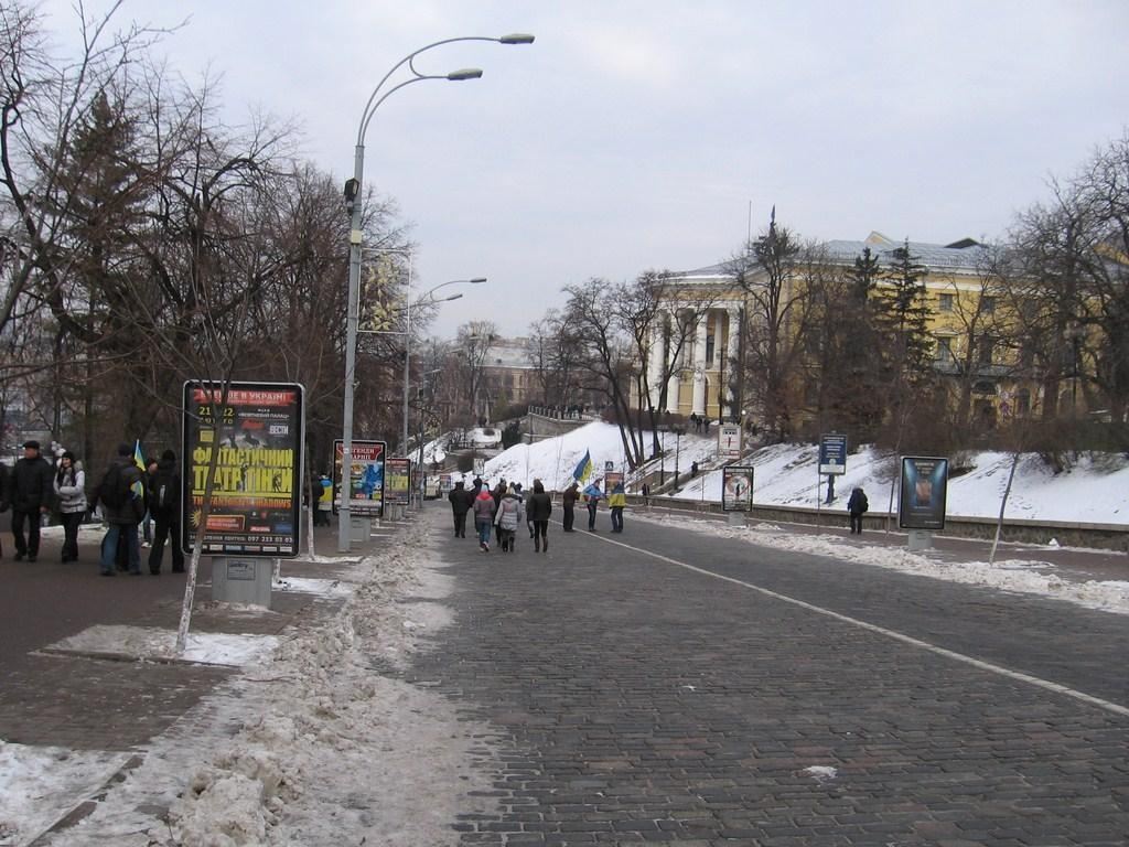 На Евромайдане зібралося близько 100 тисяч людей