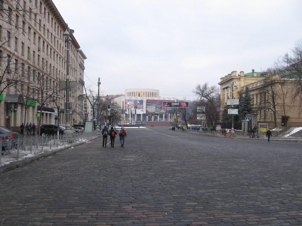 На Евромайдане зібралося близько 100 тисяч людей