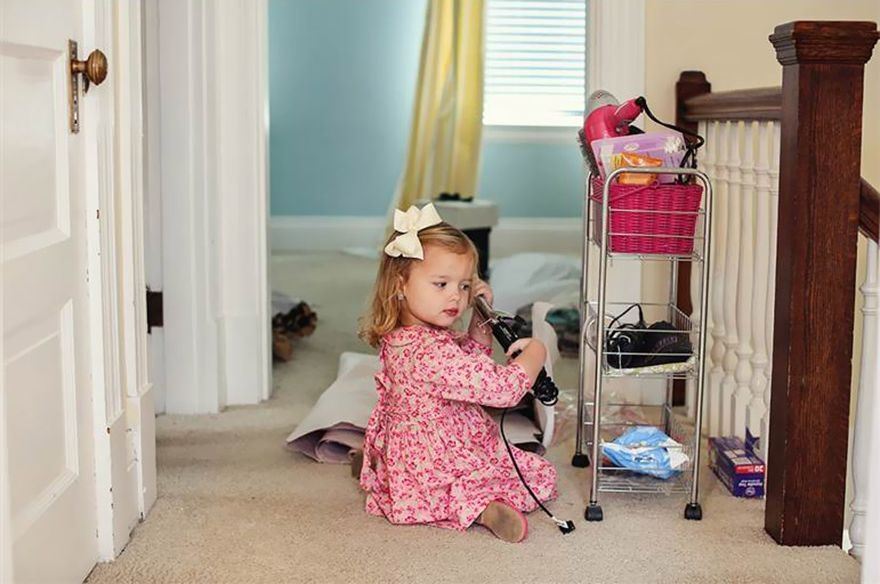 Отец воссоздал свадебные фото с дочкой в память об умершей жене