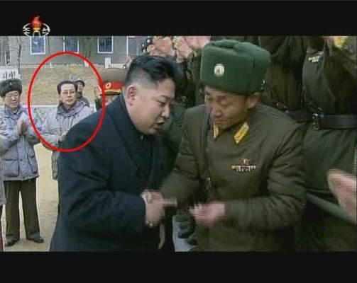 Ким Чен Ын удалил казненного дядю со всех фотографий