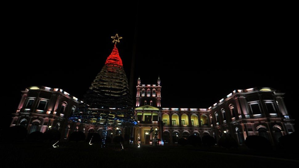 Католики всего мира отмечают Рождественский сочельник