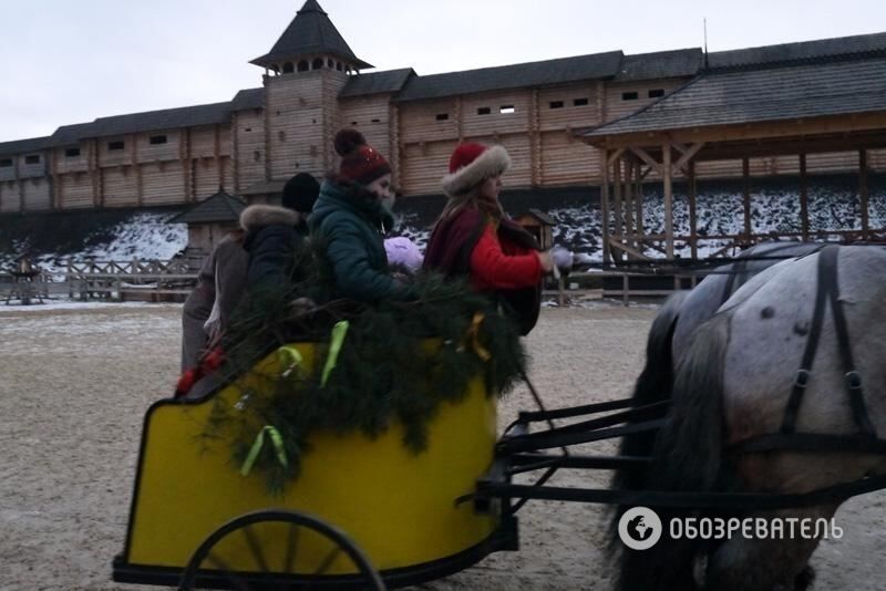 Під Києвом відкрилася резиденція Діда Мороза: запрошуються всі