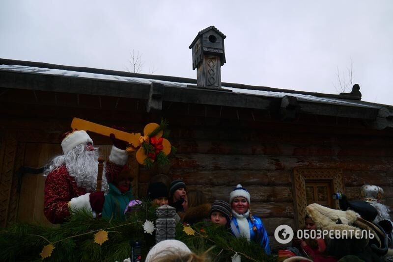 Під Києвом відкрилася резиденція Діда Мороза: запрошуються всі