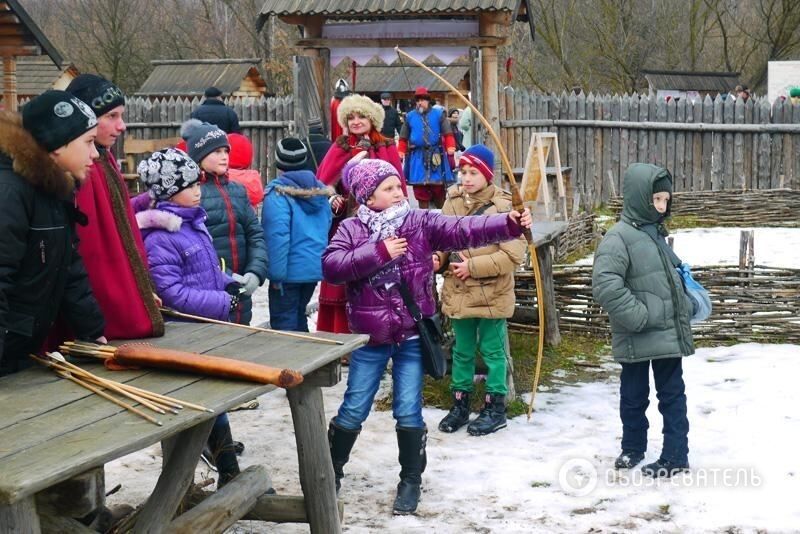 Під Києвом відкрилася резиденція Діда Мороза: запрошуються всі