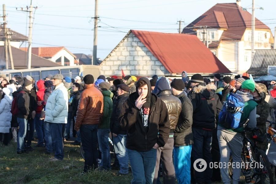 Активисты Евромайдана пикетировали Межигорье