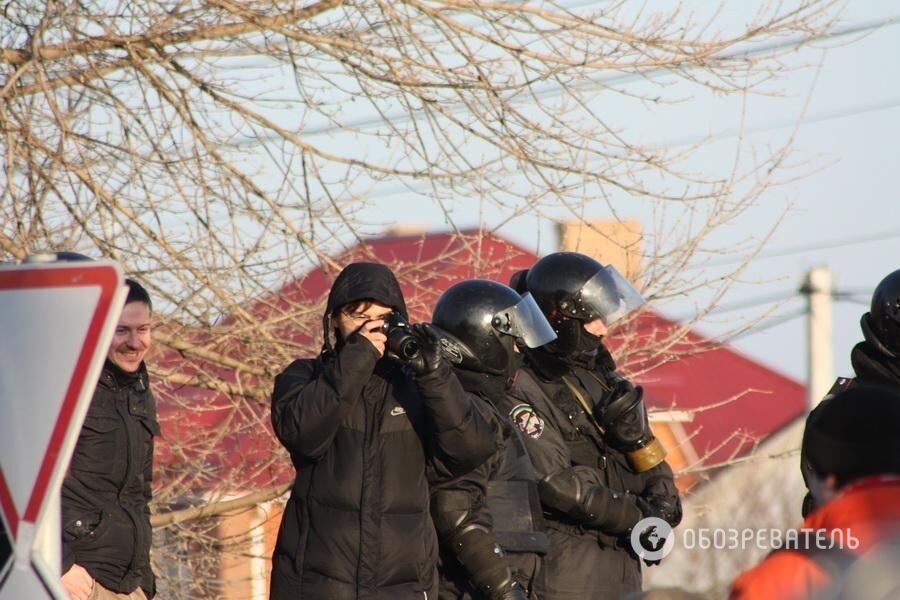 Активисты Евромайдана пикетировали Межигорье