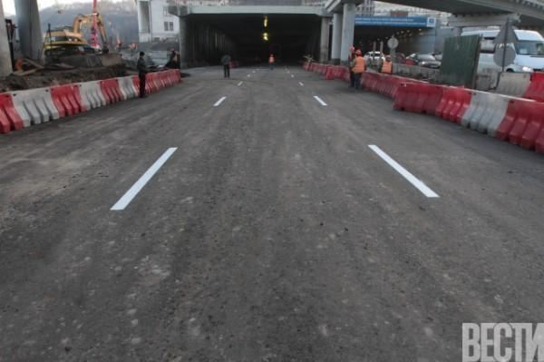 На Почтовой площади открыли второй тоннель для автотранспорта