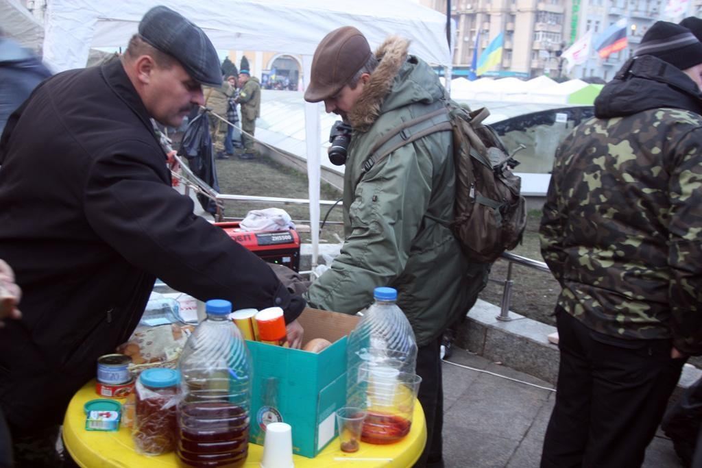 По ту сторону Майдана: где согреться митингующему