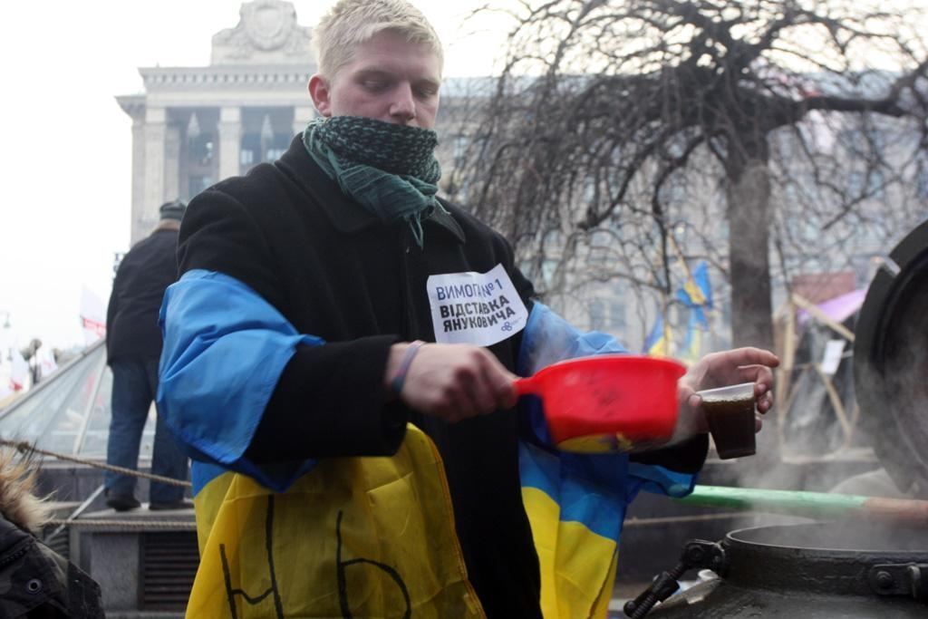 По ту сторону Майдана: где согреться митингующему