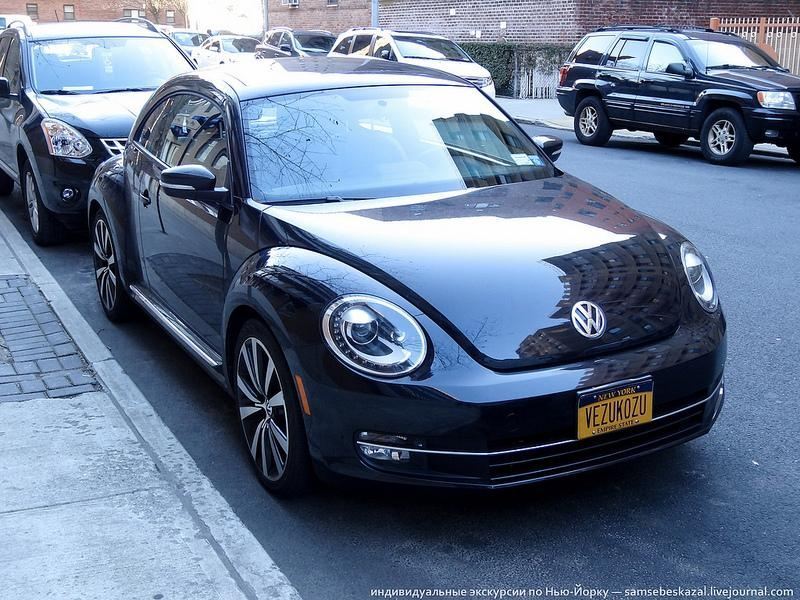 Незвичайні автомобільні номери з Нью-Йорка