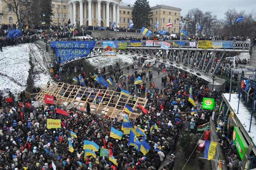 Евромайдан вышел на Марш миллиона. Фоторепортаж