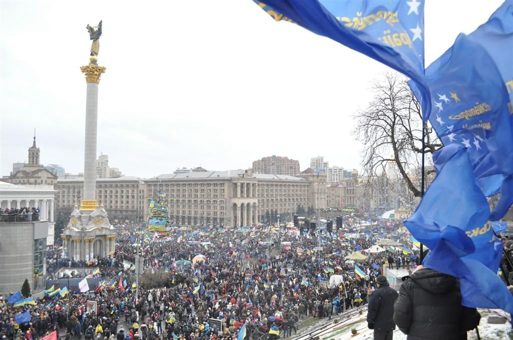 Евромайдан вийшов на Марш мільйона. Фоторепортаж