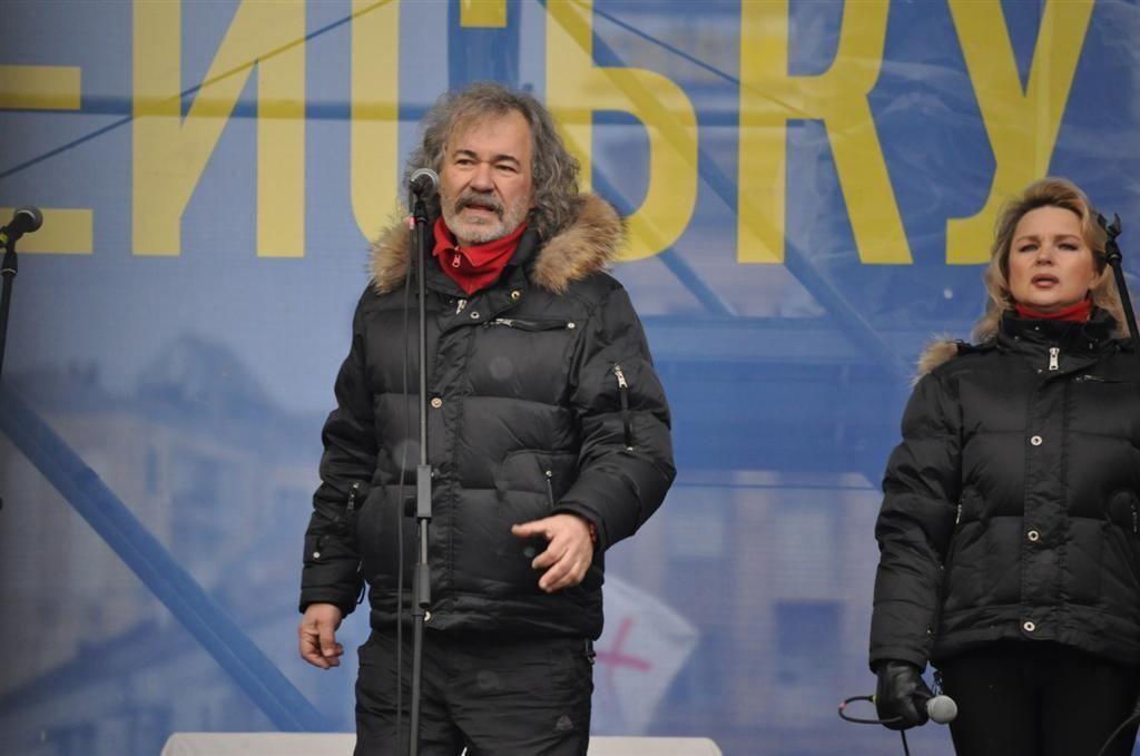 Евромайдан вийшов на Марш мільйона. Фоторепортаж