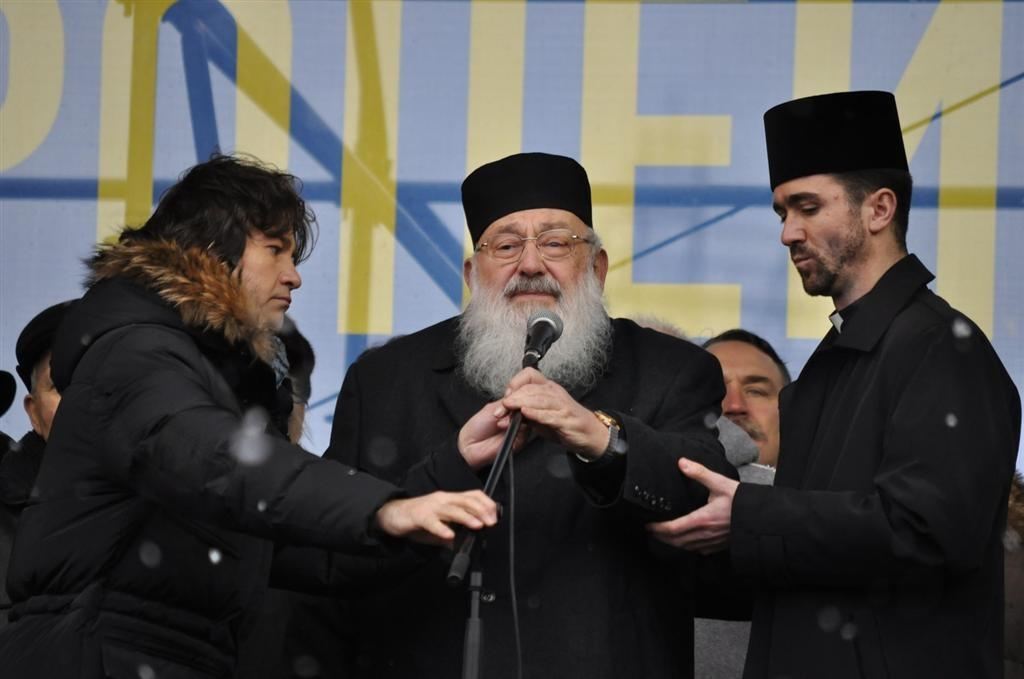 Евромайдан вийшов на Марш мільйона. Фоторепортаж