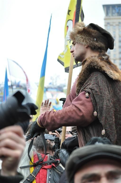 Евромайдан вийшов на Марш мільйона. Фоторепортаж