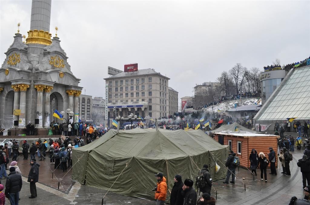 Евромайдан вышел на Марш миллиона. Фоторепортаж