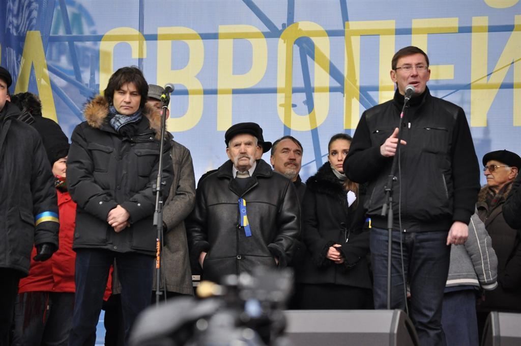 Евромайдан вийшов на Марш мільйона. Фоторепортаж