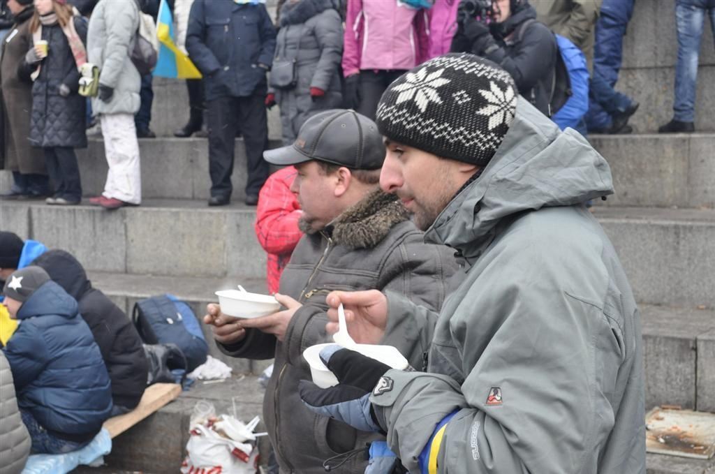 Евромайдан вышел на Марш миллиона. Фоторепортаж