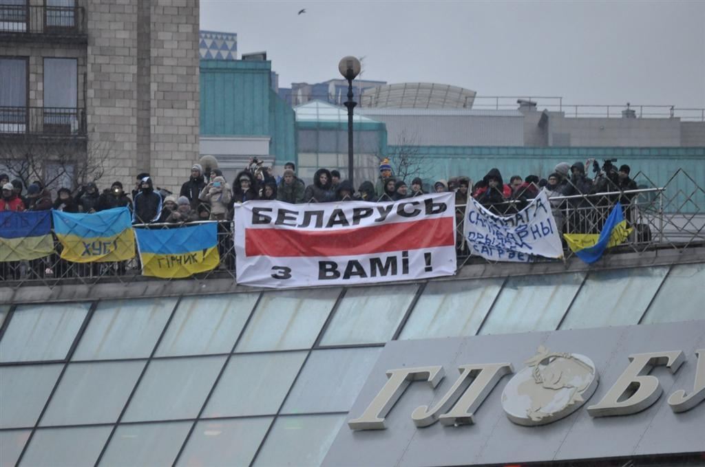 Евромайдан вышел на Марш миллиона. Фоторепортаж