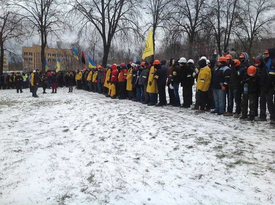 Возле Майдана замечены отряды самообороны