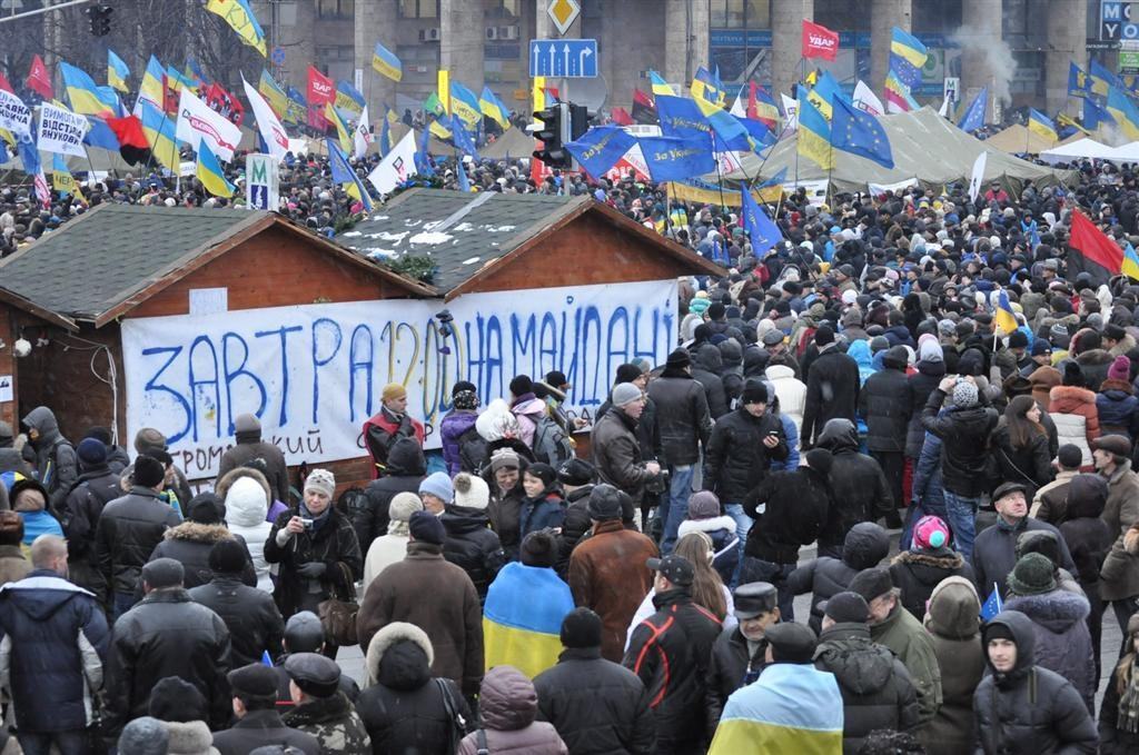 Евромайдан вышел на Марш миллиона. Фоторепортаж