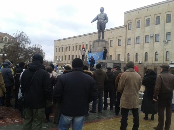 Мітинги проходять у Харкові, Вінниці, Тернополі, Миколаєві, Кіровограді, Львові, Одесі, Полтаві