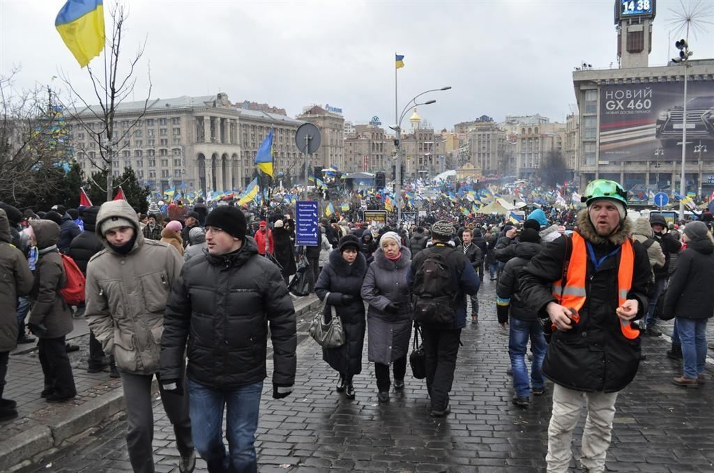 Евромайдан вышел на Марш миллиона. Фоторепортаж