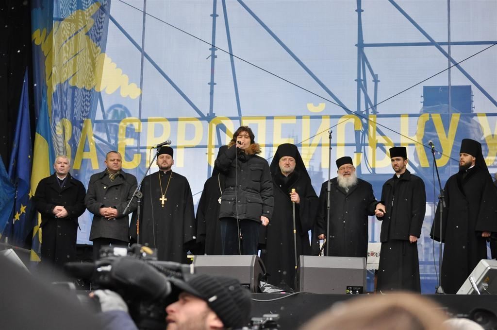 Евромайдан вийшов на Марш мільйона. Фоторепортаж