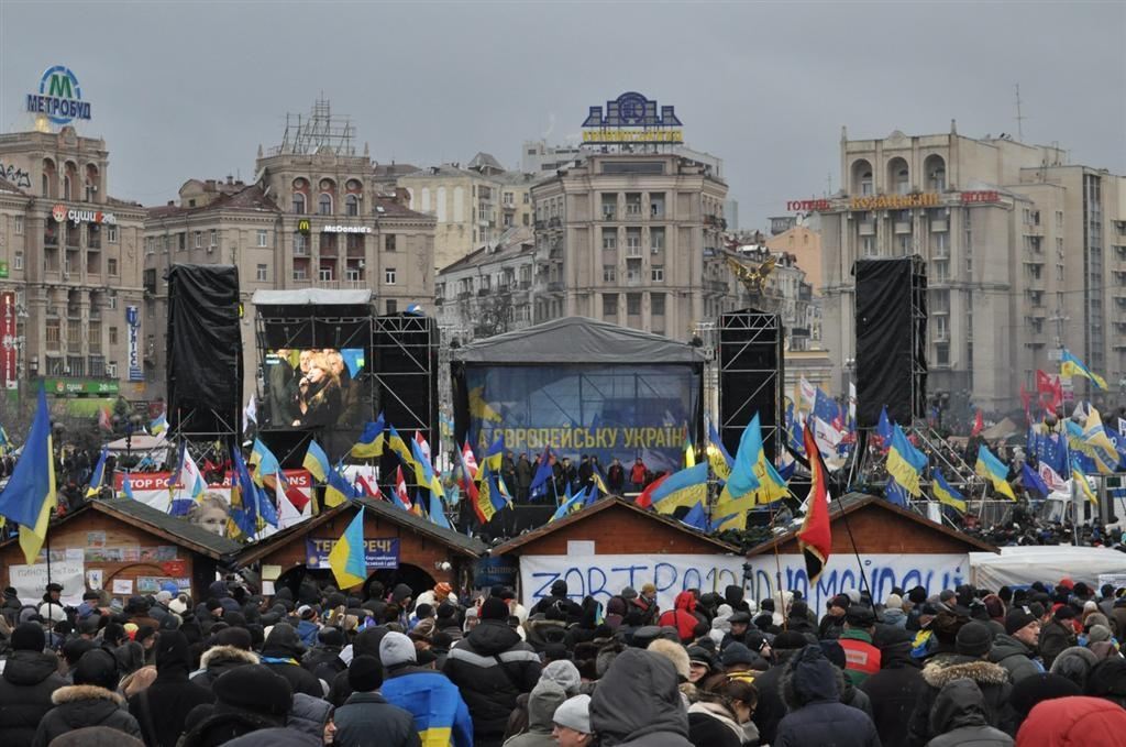 Евромайдан вийшов на Марш мільйона. Фоторепортаж