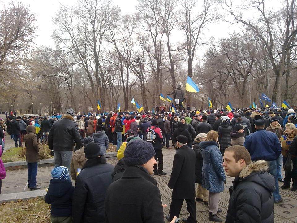 В Днепропетровске поддержать Марш миллиона пришли три тысячи человек