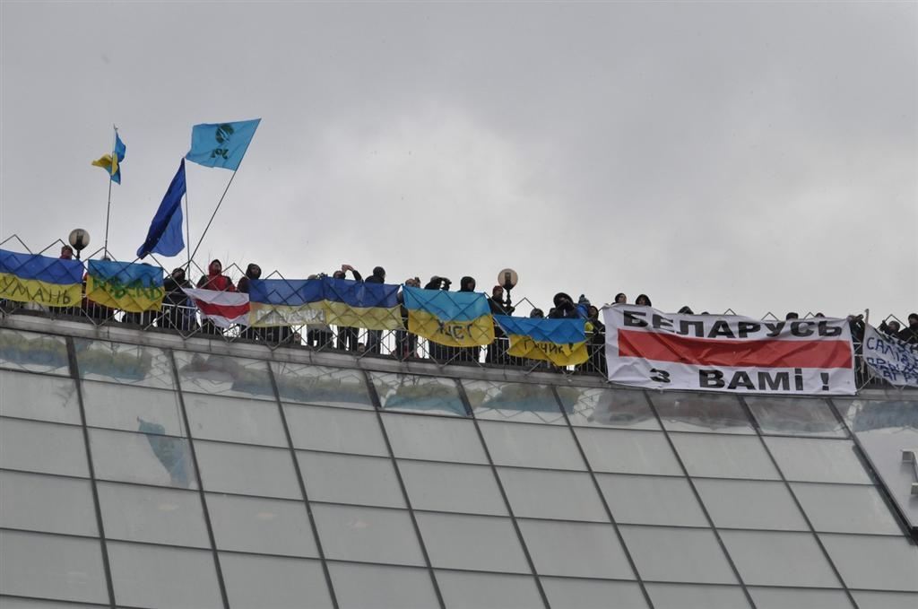 Евромайдан вышел на Марш миллиона. Фоторепортаж