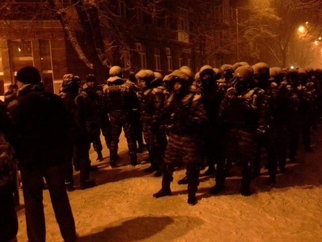 Врачи Майдана смогут пополнить запасы лекарств на Лютеранской и в Михайловском соборе