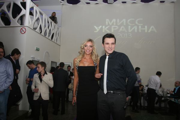 VIP-кастинг: красунь оцінили Фалеса, Свобода і Матяш. Фото. Відео