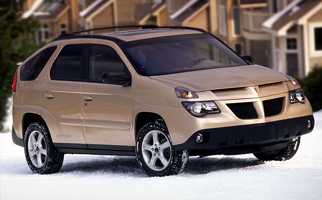 Автокунсткамера: ТОП-10 самых уродливых машин. Фото